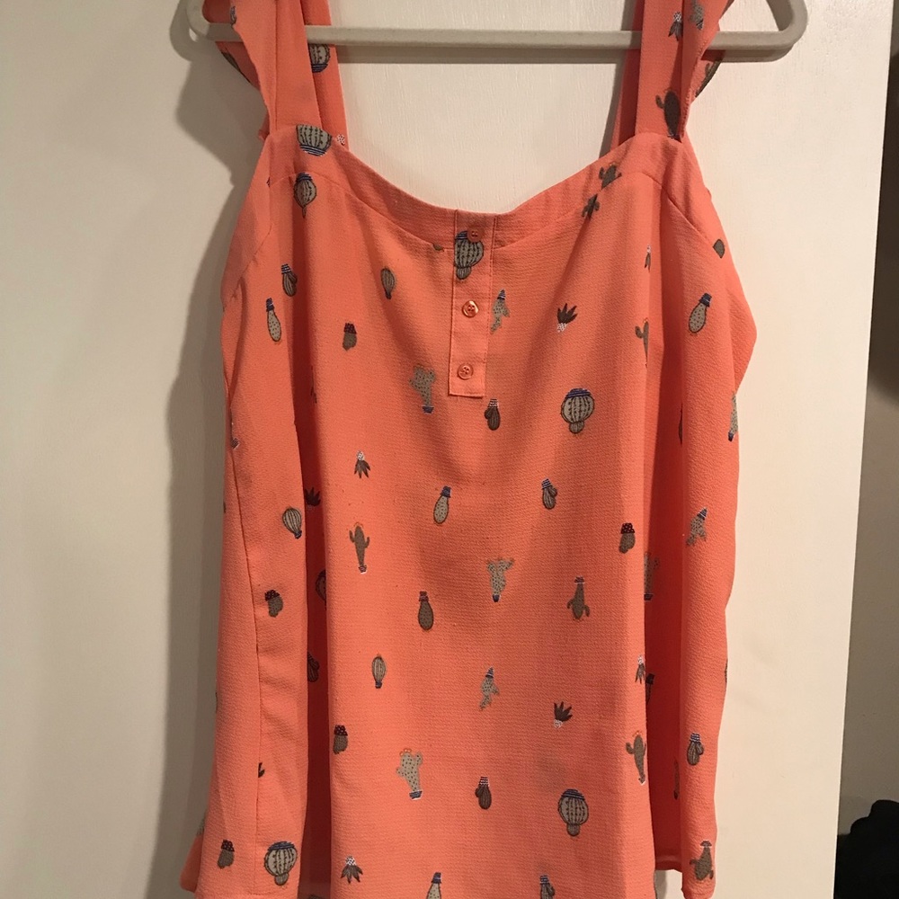 Torrid top, bright peach with cacti, 1X